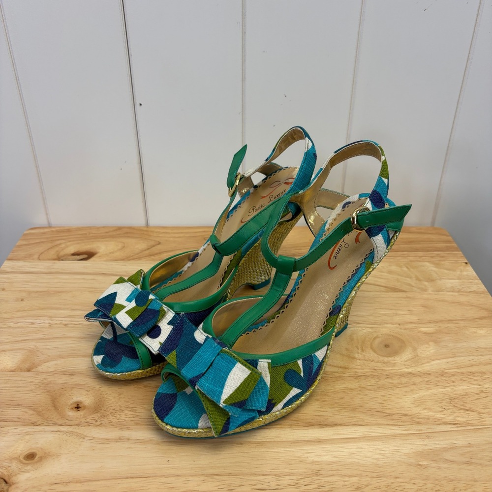 Poetic Licence Mod T Strap Wedge Sandals Womens Size 8/39 Whimsical Geometric